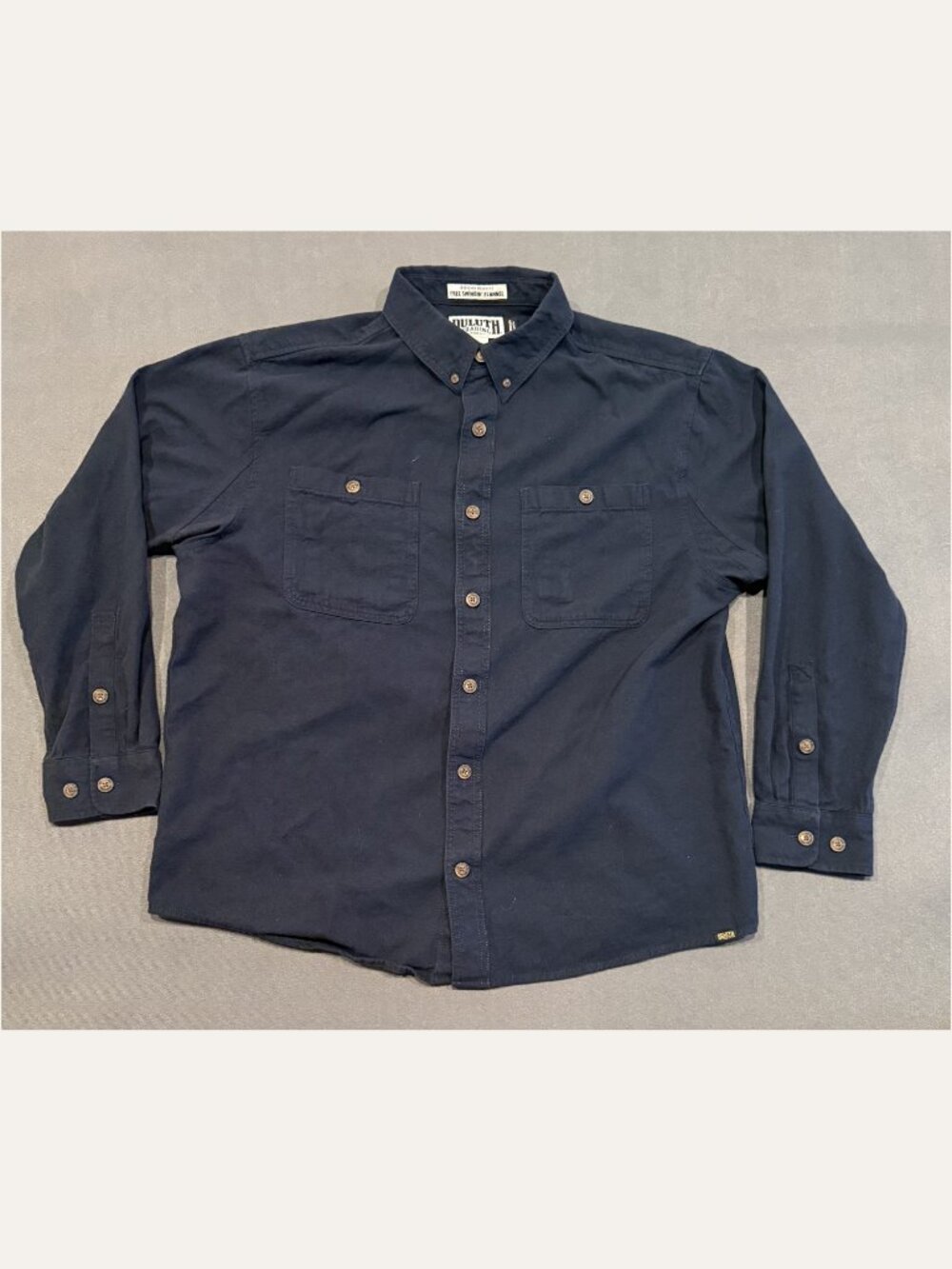 Duluth Trading Co Free Swingin Flannel Shirt Men’s L Navy Relaxed Fit Cotton